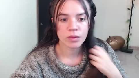 noreen_ online show from 12-19-24, 03:08