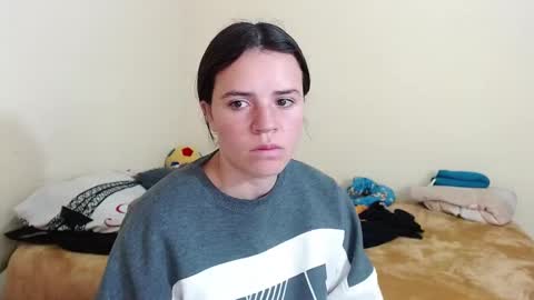 noreen_ online show from 01-18-25, 04:21