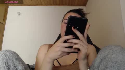 noreen_ online show from 11-15-25, 10:37