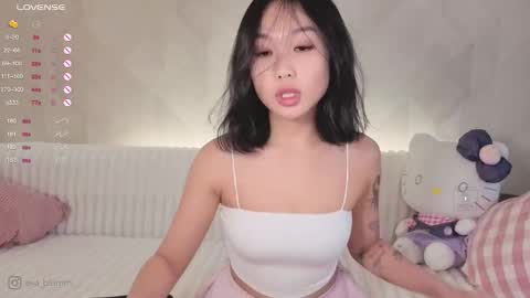 Snapshot of norma_blum chatting on 10-17-25, 10:29 eva online show from 10-17-25, 10:29