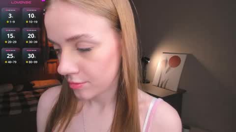 Snapshot of normaemans chatting on 10-29-25, 07:37 Beatrice online show from 10-29-25, 07:37