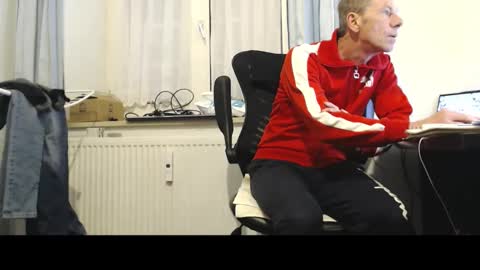 Snapshot of normuc chatting on 02-09-26, 08:51 Normuc online show from 02-09-26, 08:51