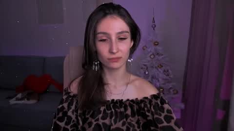 Hazel online show from 01-21-25, 01:18