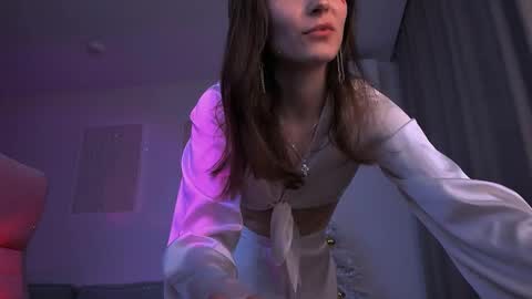 Hazel online show from 02-14-25, 09:32