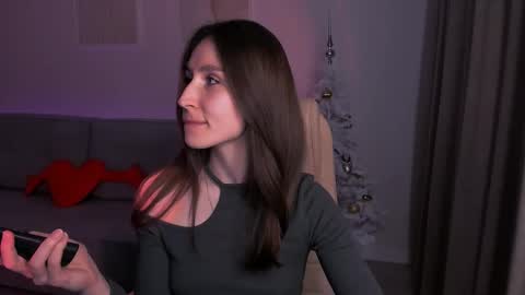 Hazel online show from 02-16-25, 10:10