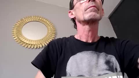 Snapshot of nosaintswhitoutsinners chatting on 11-23-25, 10:15 nosaintswhitoutsinners online show from 11-23-25, 10:15