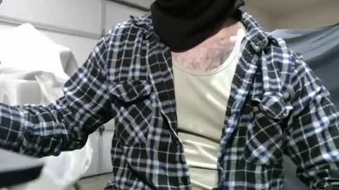 not_me_420 online show from 11-19-25, 05:13