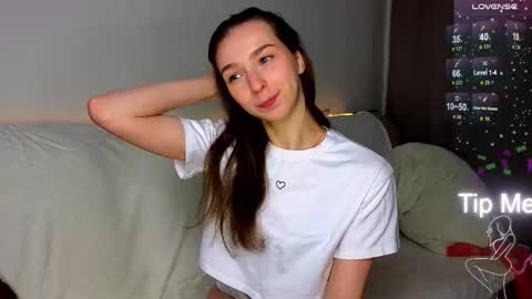 Hello My name is Helene NTMU  Finger up if u like what u see online show from 12-03-25, 02:26