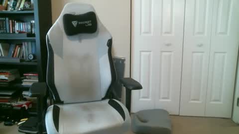 Snapshot of notg72 chatting on 09-16-25, 03:46 notg72 online show from 09-16-25, 03:46