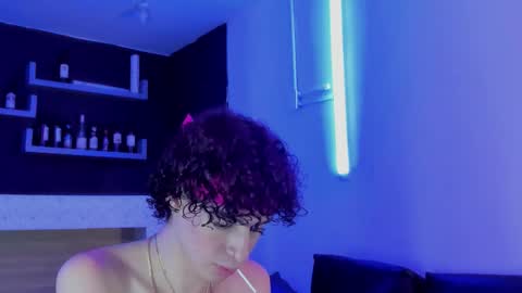 Snapshot of nova_salvadore chatting on 01-08-26, 04:04 Nova Salvatore online show from 01-08-26, 04:04