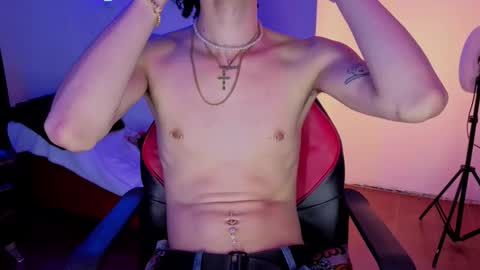 Snapshot of nova_salvadore chatting on 02-14-26, 04:42 Nova Salvatore online show from 02-14-26, 04:42