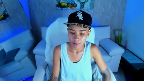 Snapshot of nova_sex1 chatting on 10-16-25, 04:24 nova online show from 10-16-25, 04:24