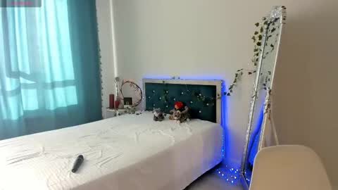 Nova online show from 09-22-25, 10:39