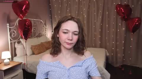 Snapshot of novaeva_ chatting on 02-20-26, 05:48 Eva online show from 02-20-26, 05:48