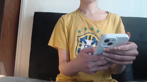 Snapshot of novafrey chatting on 02-25-25, 10:07 Olivia online show from 02-25-25, 10:07