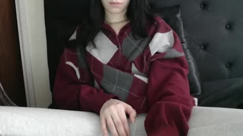 Snapshot of novafrey chatting on 02-04-26, 05:30 Olivia online show from 02-04-26, 05:30