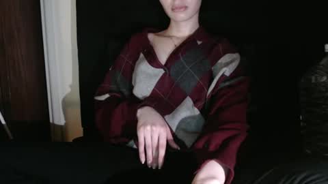 Snapshot of novafrey chatting on 02-12-26, 02:28 Olivia online show from 02-12-26, 02:28