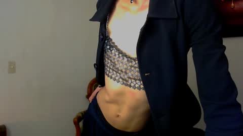 Snapshot of novanyx11 chatting on 10-01-25, 09:32 Nova... online show from 10-01-25, 09:32