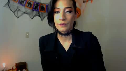 Snapshot of novanyx11 chatting on 10-18-25, 10:21 Nova... online show from 10-18-25, 10:21
