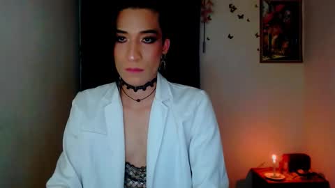 Snapshot of novanyx11 chatting on 11-21-25, 11:03 Nova... online show from 11-21-25, 11:03