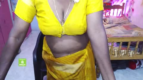 Snapshot of novapol chatting on 11-13-25, 06:18 Novapol online show from 11-13-25, 06:18