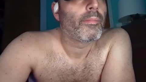 Snapshot of novatron6996 chatting on 02-13-25, 03:24 novatron6996 online show from 02-13-25, 03:24