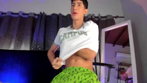 Snapshot of novawheeler chatting on 02-11-26, 11:48 Nova online show from 02-11-26, 11:48