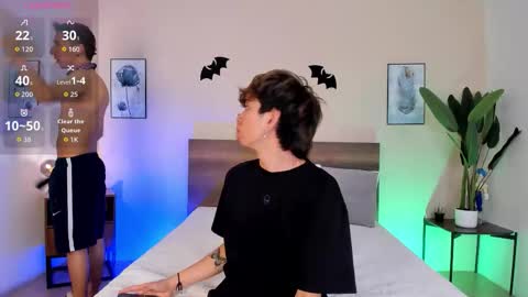 NovayBrian online show from 10-19-25, 04:57