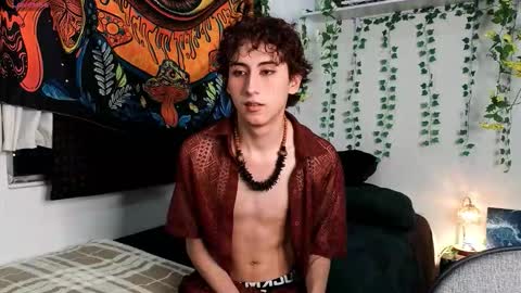 maxie online show from 03-19-26, 02:26