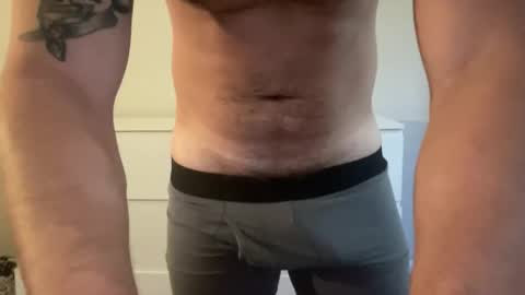 Snapshot of nsfw9898 chatting on 10-24-25, 02:02 nsfw9898 online show from 10-24-25, 02:02