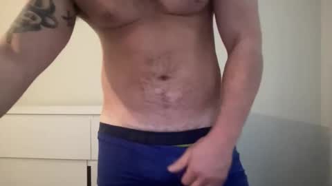 Snapshot of nsfw9898 chatting on 10-27-25, 01:26 nsfw9898 online show from 10-27-25, 01:26