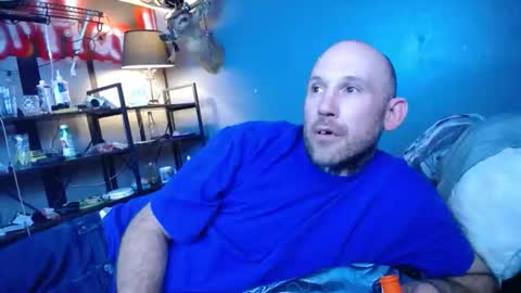 Snapshot of nuckl3deep chatting on 11-04-25, 12:43 nuckl3deep online show from 11-04-25, 12:43