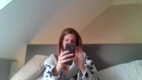 Alice  Nudgeman online show from 10-12-25, 09:41