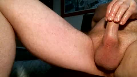 Snapshot of nudistday chatting on 11-20-25, 01:44 Adults only online show from 11-20-25, 01:44