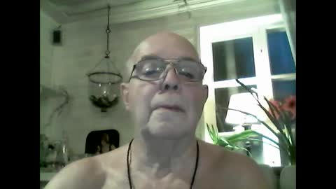 Haky online show from 01-05-25, 03:02