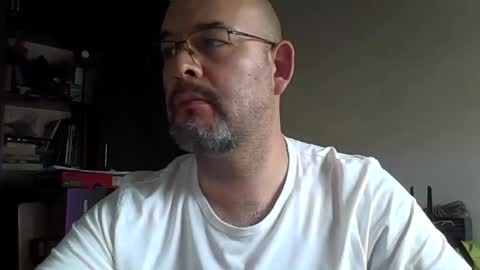 Snapshot of nuevoshowgranlattino chatting on 11-19-25, 08:42 nuevoshowgranlattino online show from 11-19-25, 08:42