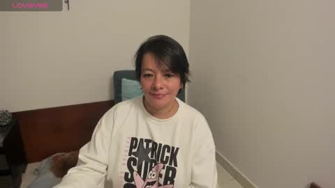 nuit_rose online show from 01-24-25, 02:39