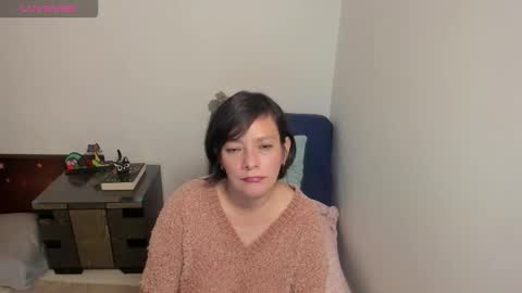 nuit_rose online show from 09-20-25, 02:34