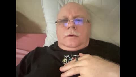 Snapshot of nukiss chatting on 11-13-25, 10:03 nukiss online show from 11-13-25, 10:03