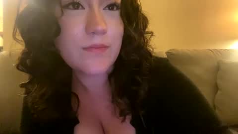 Snapshot of numb__nut chatting on 10-09-25, 02:09 numb__nut online show from 10-09-25, 02:09