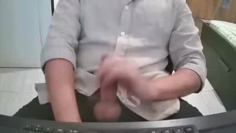 nuotatore90 online show from 09-13-25, 09:47