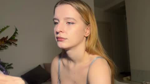 nura_foxx online show from 02-17-26, 01:35