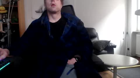 nursefan online show from 01-11-26, 11:59