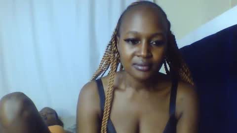 nutgal online show from 04-07-26, 12:38