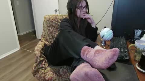 Nyctophilic online show from 10-21-25, 03:29