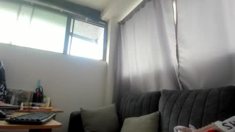 Snapshot of nykhor_paul chatting on 11-12-25, 05:24 Vanessa online show from 11-12-25, 05:24