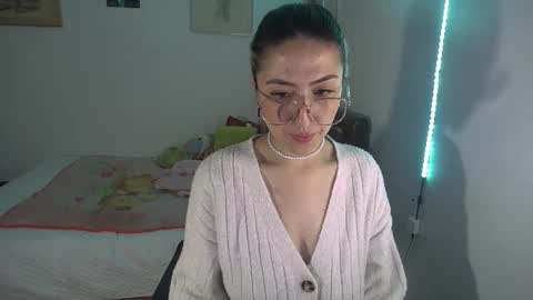 Frida online show from 12-23-25, 06:22