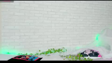 Kat online show from 10-22-25, 12:16