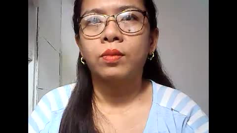 Snapshot of nymphoangel2022 chatting on 02-19-25, 11:25 I am your angel online show from 02-19-25, 11:25