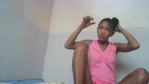 Snapshot of nympholinha chatting on 01-28-25, 11:49 nympholinha online show from 01-28-25, 11:49